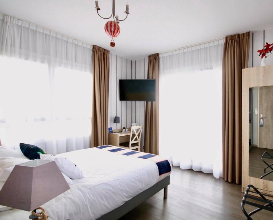 The Originals Boutique, Hotel Lakeside, Biscarrosse , Lac Parentis-en-Born Eksteriør billede