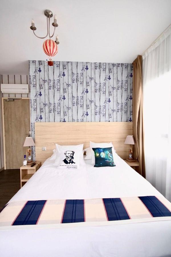 The Originals Boutique, Hotel Lakeside, Biscarrosse , Lac Parentis-en-Born Eksteriør billede